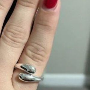 Stamped 925 Sterling Silver Free Form Open Teardrop Sizeable Ring Waterd…